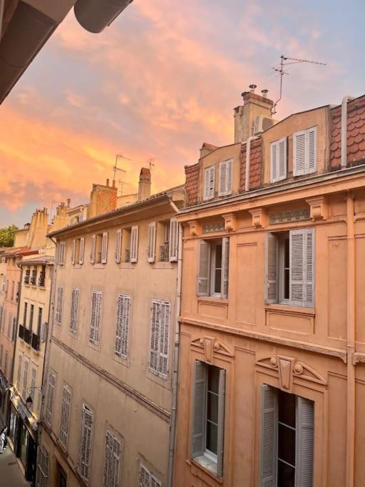 Charmant Appartement 2 Pieces En Plein Centre Ville Historique Aix-en-Provence Exterior foto